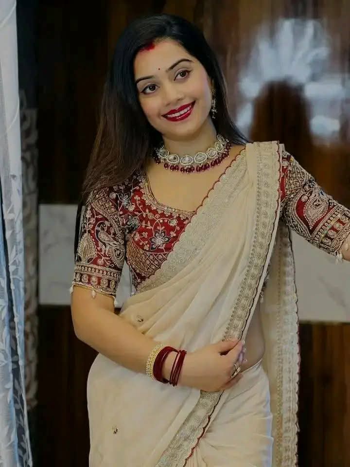 অরিজিনাল জিমিচু ফেব্রিক্স এর শাড়ি রেডিমেড ব্লাউজ - PG SHOP