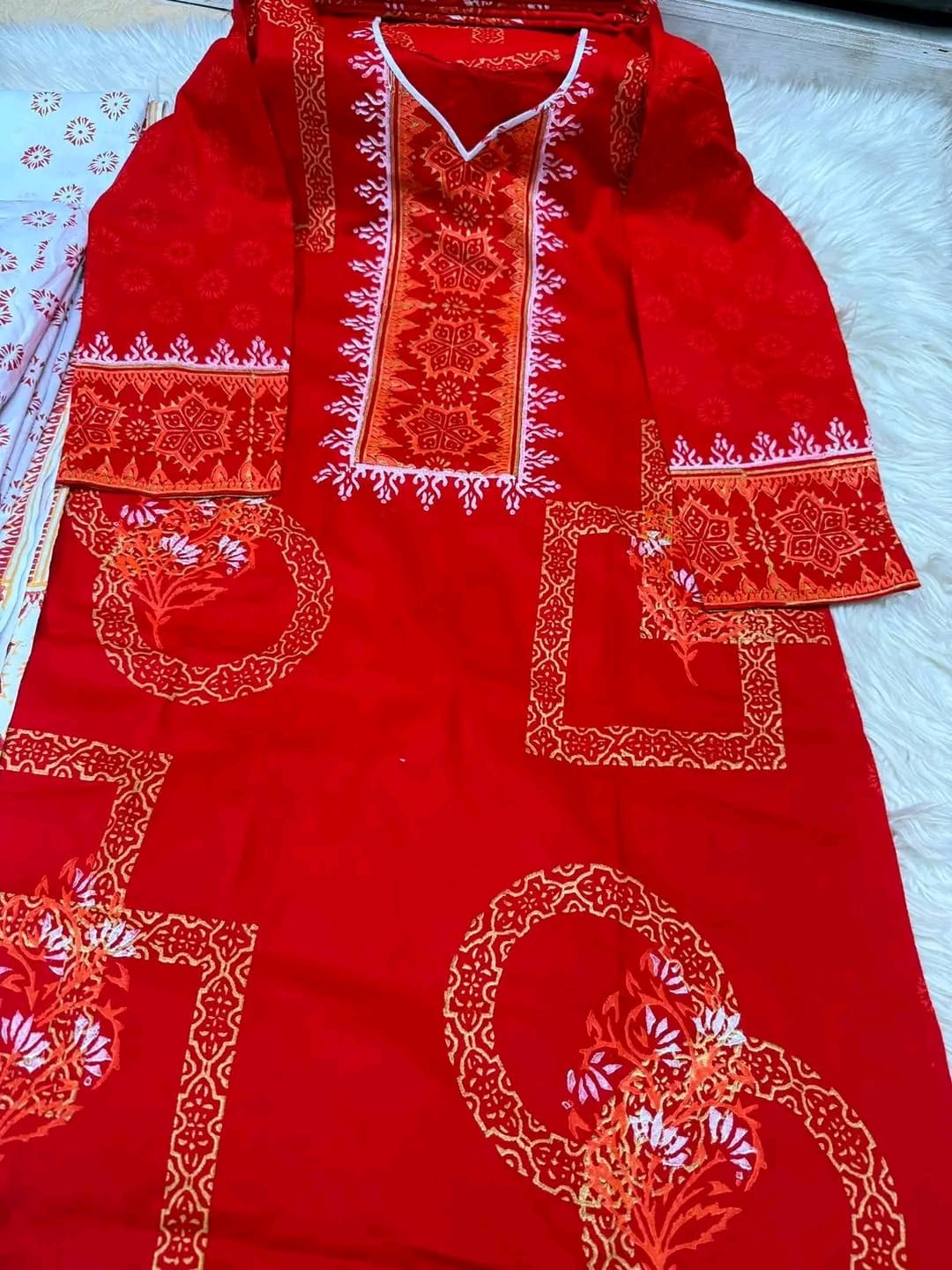 রেডিমেট গর্জিয়াস থ্রি পিস - PG SHOP