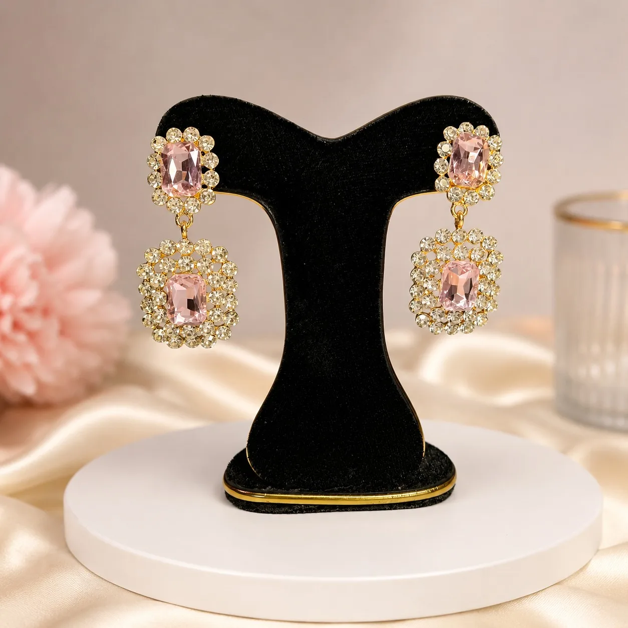রাজকীয় ঝলমলে ক্রিস্টাল ড্রপ কানের দুল - PG SHOP