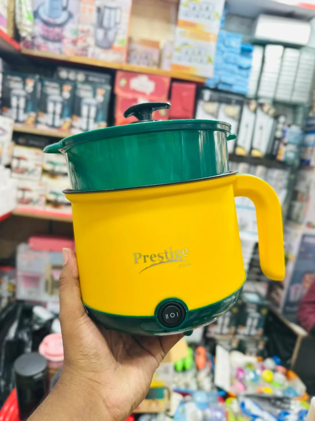 Prestige Plus 2.2L 1000W Electric Multi Cooker - PG SHOP